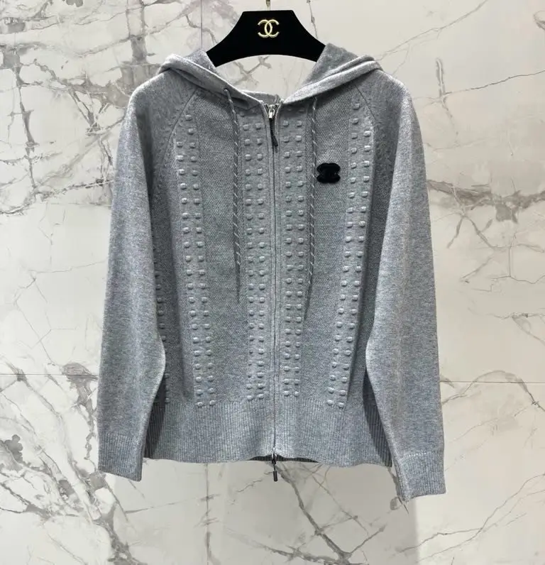 Chanel — Светр жіночий