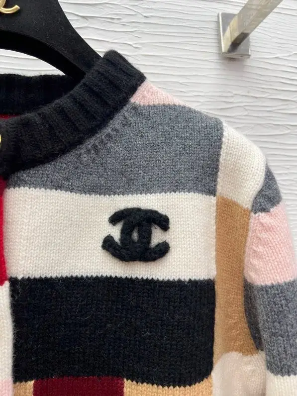 Chanel Светр жіночий — Фото 5
