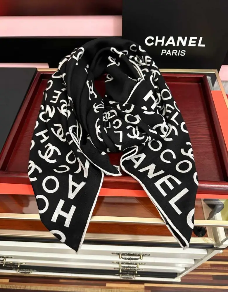Chanel Шарф из кашемира — Фото 1