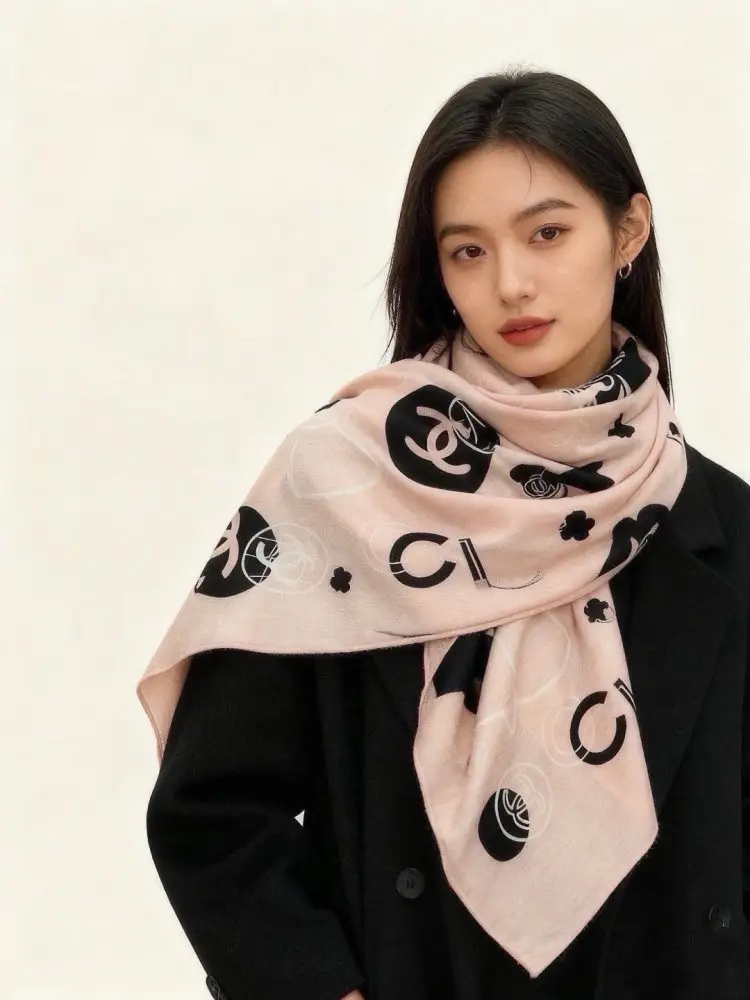 Chanel Шарф из кашемира — Фото 2