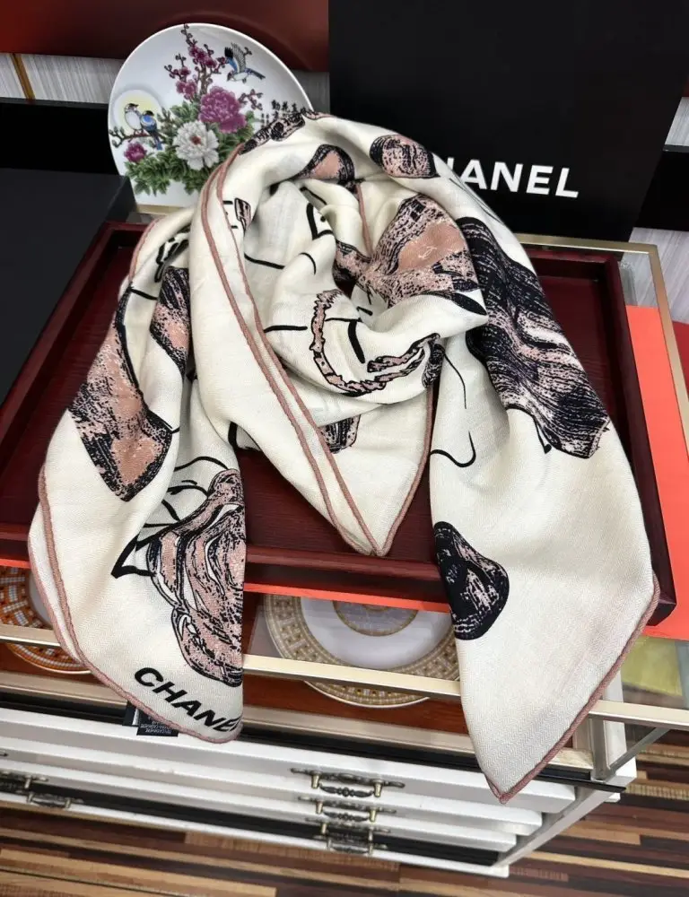 Chanel Шарф з кашеміру — Фото 4