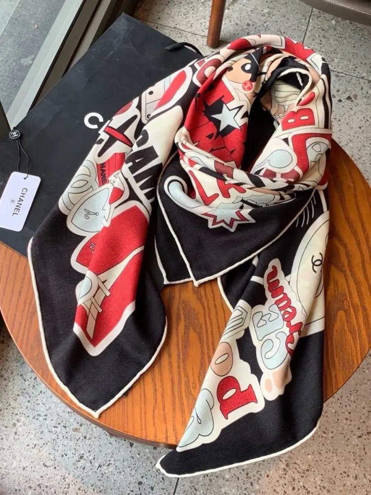 Chanel Scarf of cashmere — Photo 4