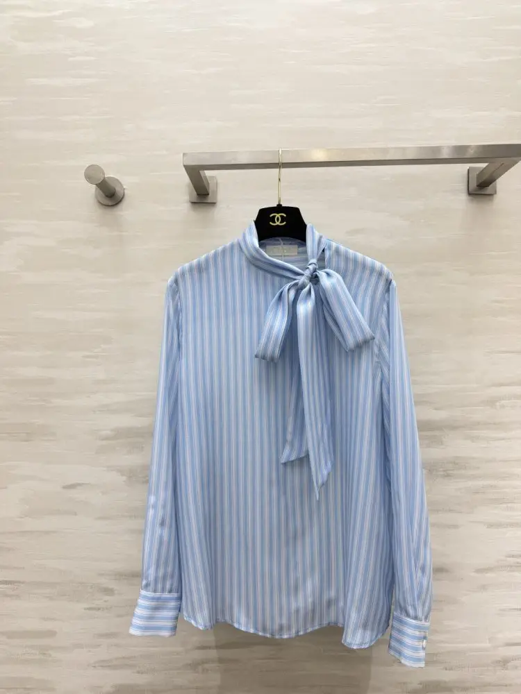 Chanel — Рубашка шелковая женская