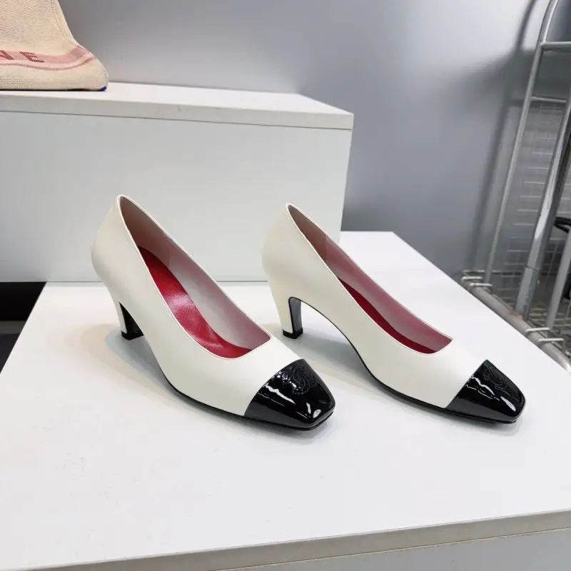 Chanel Shoes boats from square the toe — Photo 1