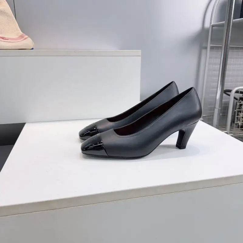 Chanel Туфли лодочки с квадратным носком — Фото 4