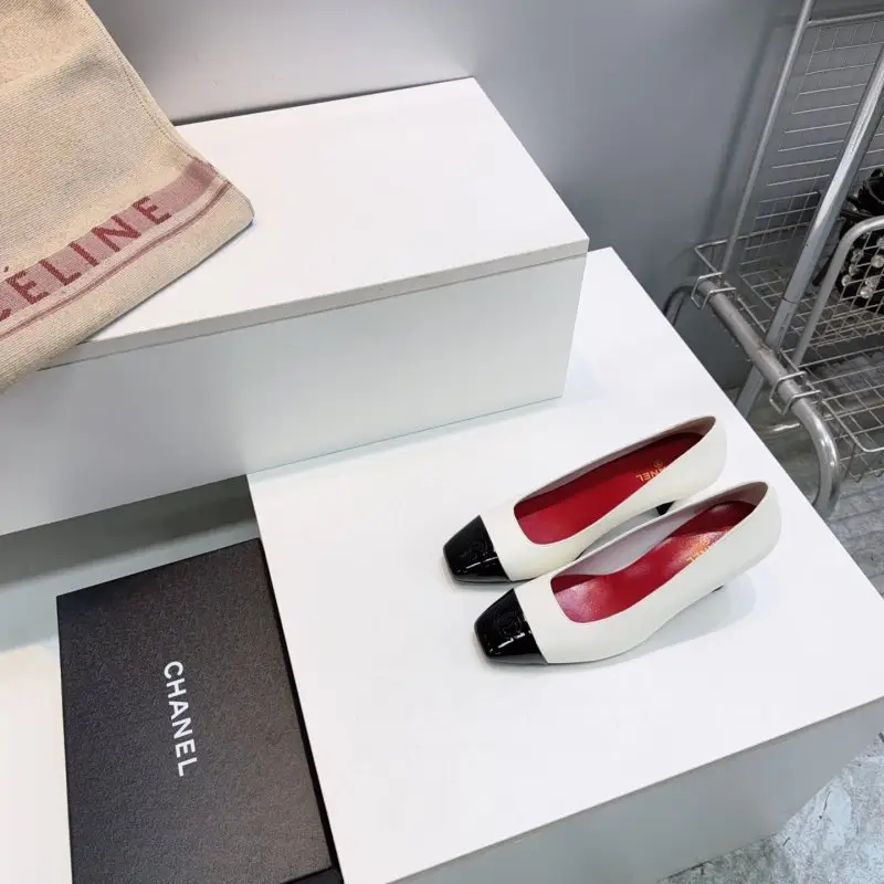 Chanel Shoes boats from square the toe — Photo 5
