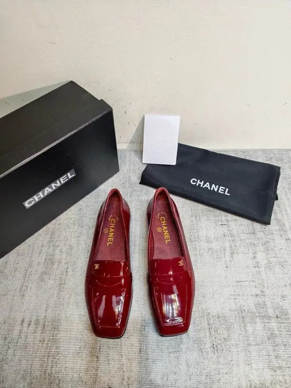 Chanel Туфли лоферы женские — Фото 2
