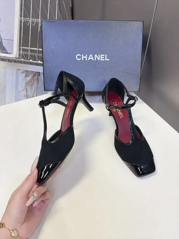 Chanel Туфлі мері джейн з квадратним носком — Фото 4