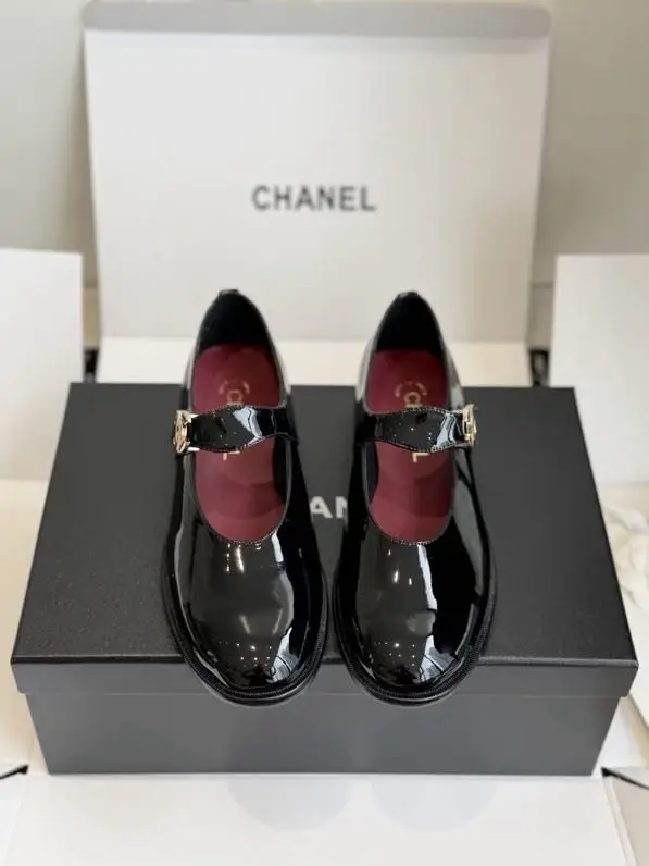 Chanel Shoes Mary Jane — Photo 1