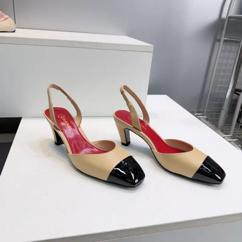 Chanel — Туфли слингбэки с квадратным носком