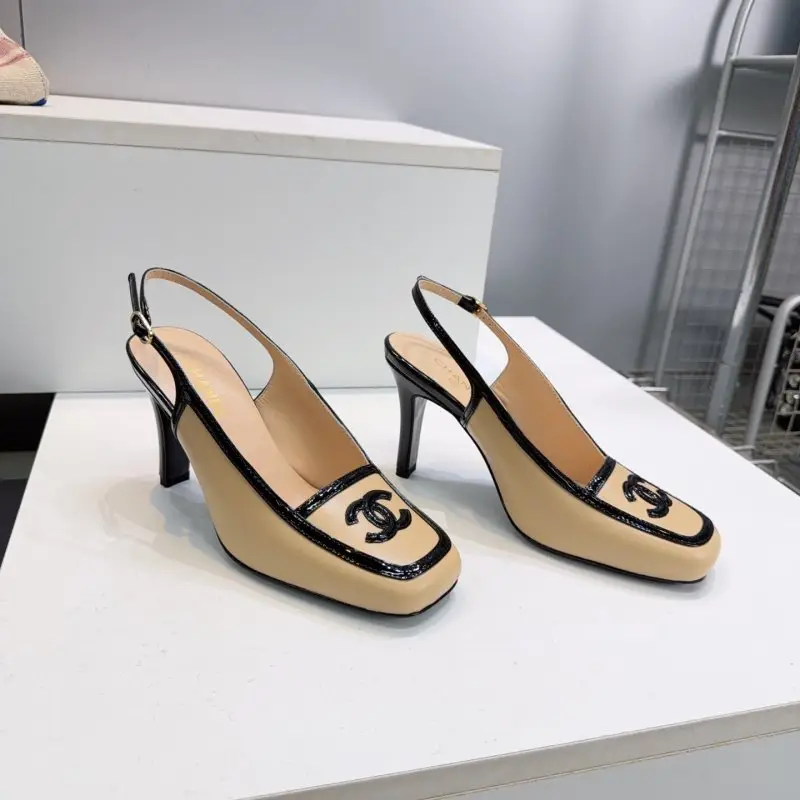 Chanel — Туфли слингбэки с квадратным носком
