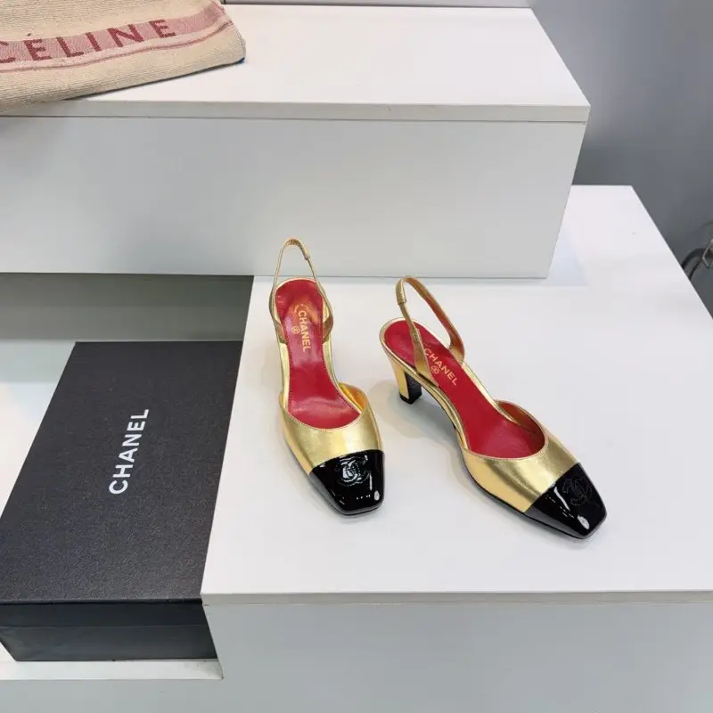 Chanel Туфлі слингбэки з квадратним носком — Фото 2