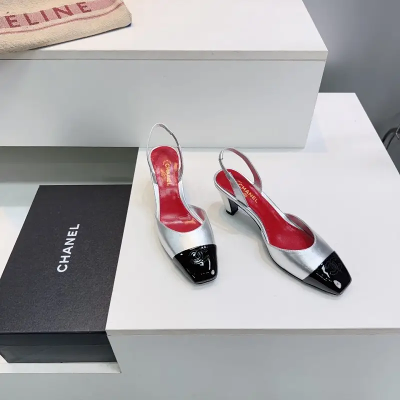 Chanel Туфлі слингбэки з квадратним носком — Фото 3