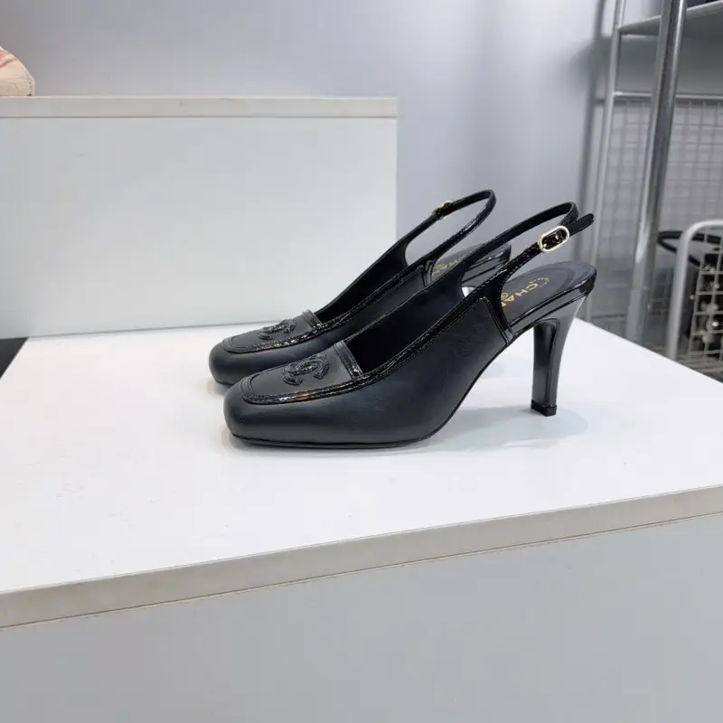 Chanel Туфли слингбэки с квадратным носком — Фото 4
