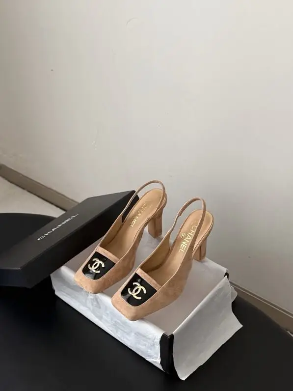 Chanel — Туфлі слингбэки на підборах