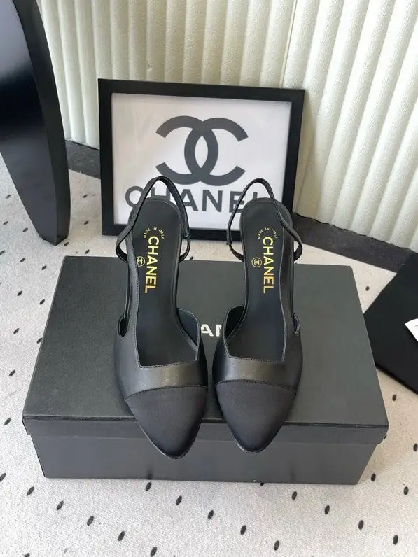 Chanel — Туфлі слингбэки на високому підборах