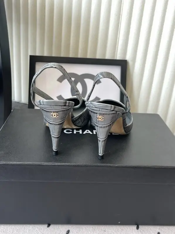 Chanel Туфли слингбэки на высоком каблуке — Фото 3