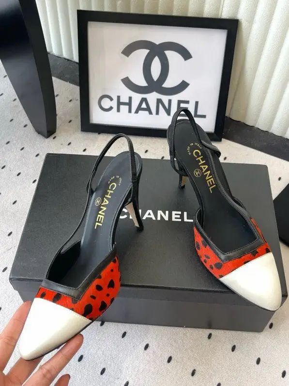 Chanel Shoes слингбэки on high heel — Photo 5
