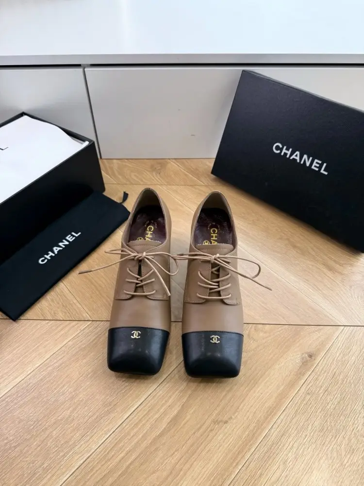 Chanel — Туфлі жіночі
