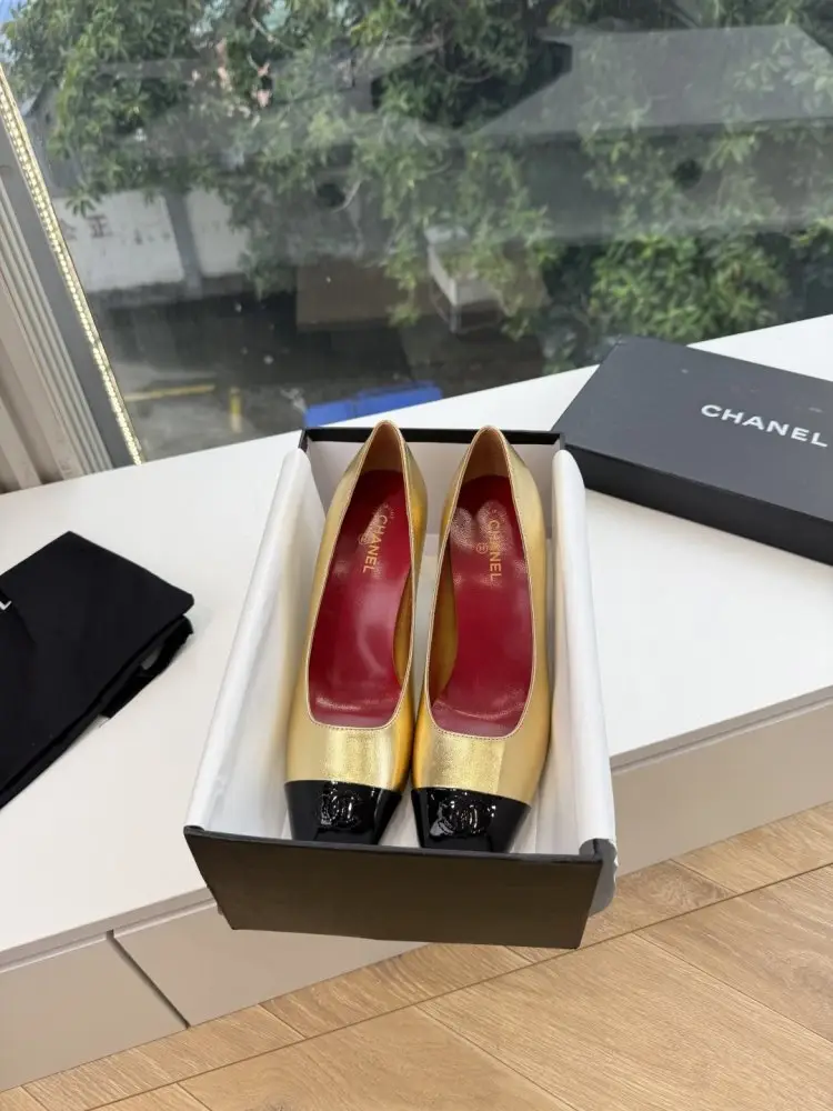 Chanel Туфли женские — Фото 1