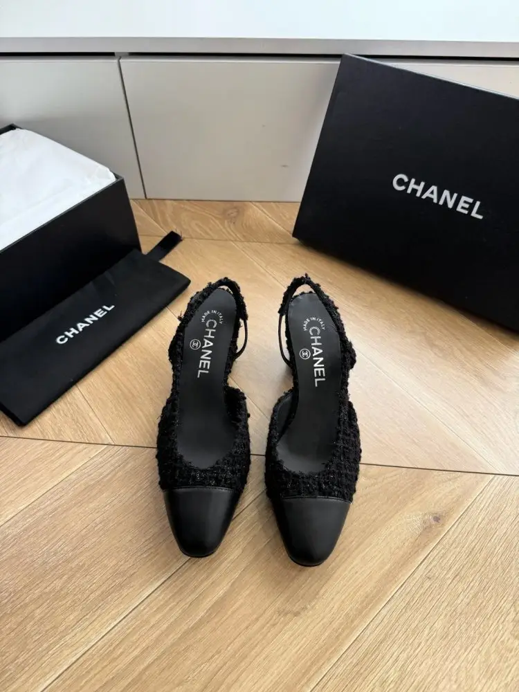 Chanel Туфли женские — Фото 1