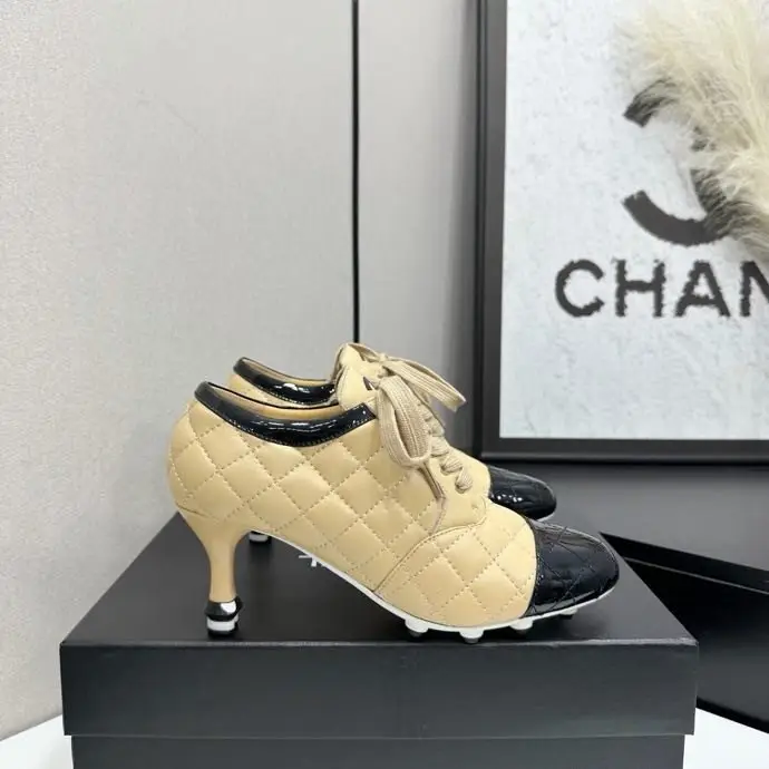 Chanel Туфли женские — Фото 1
