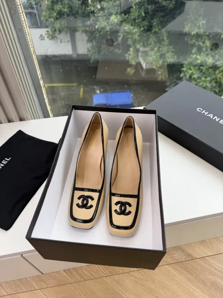 Chanel Туфлі жіночі — Фото 1