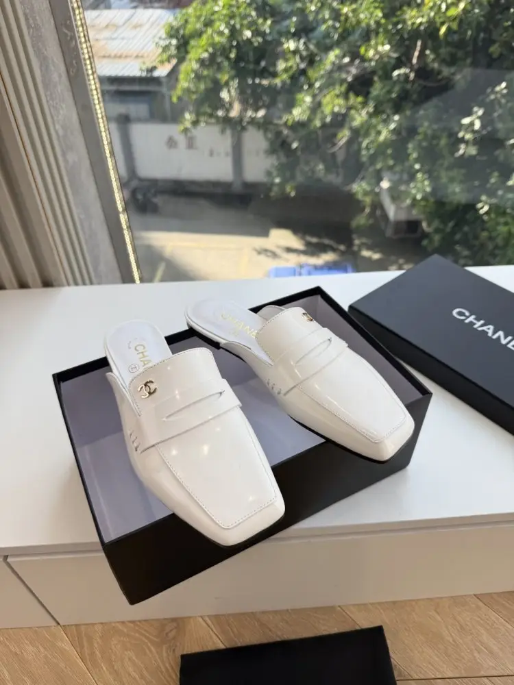Chanel Туфлі жіночі — Фото 1