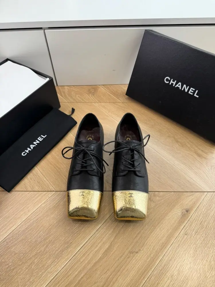 Chanel Туфли женские — Фото 1