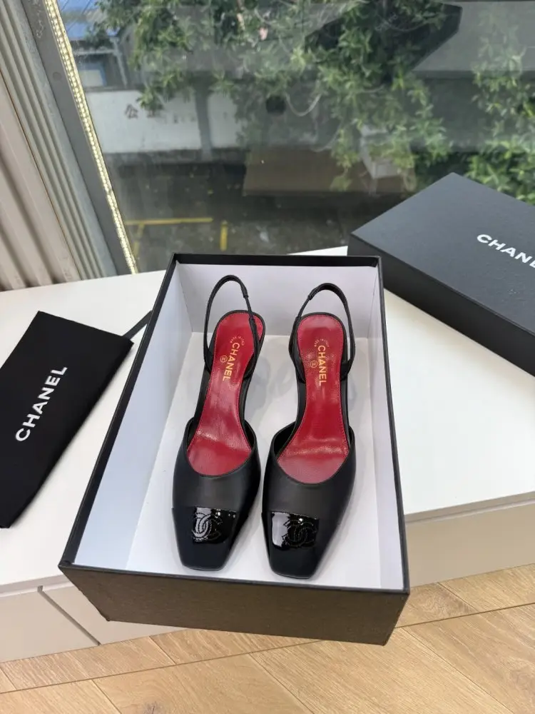 Chanel Туфлі жіночі — Фото 1