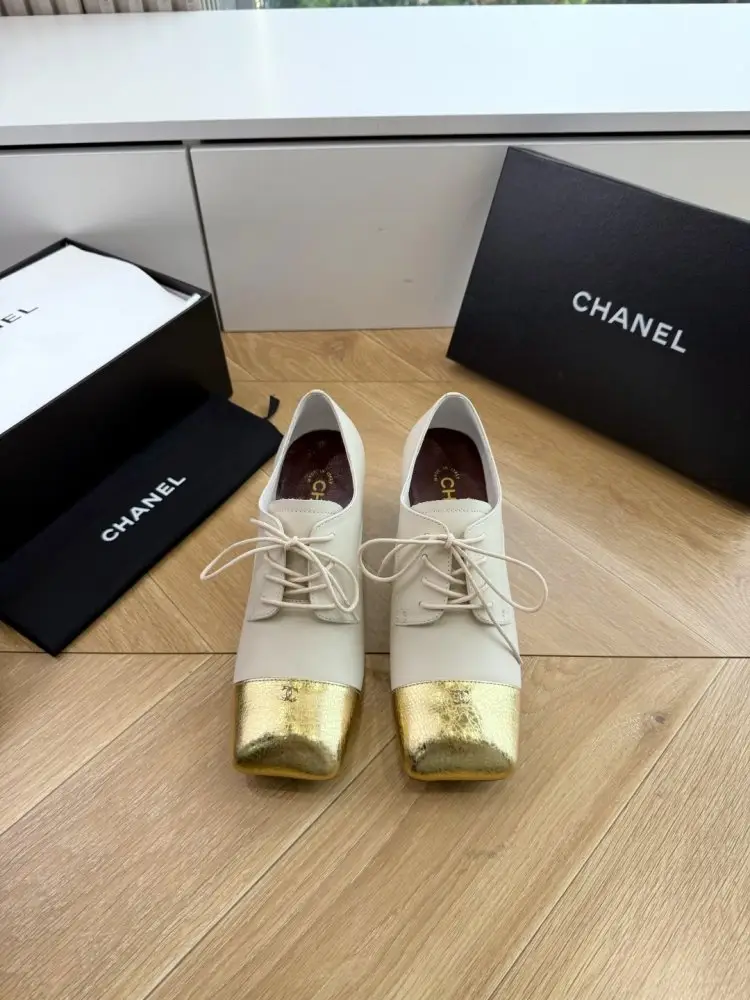 Chanel Туфли женские — Фото 1