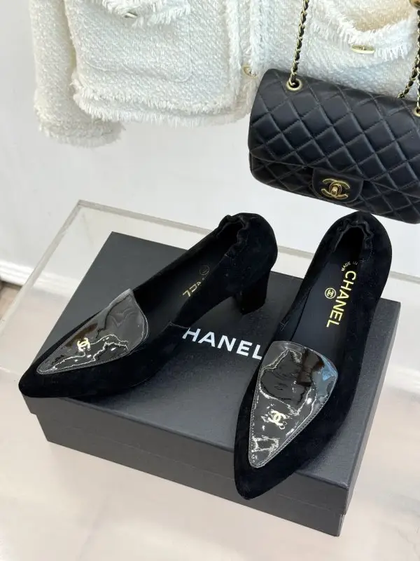 Chanel Туфлі жіночі — Фото 2