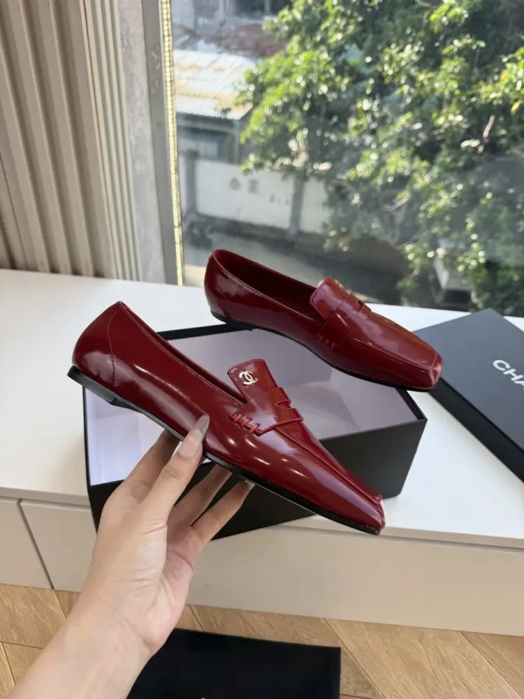 Chanel Shoes women's — Photo 2