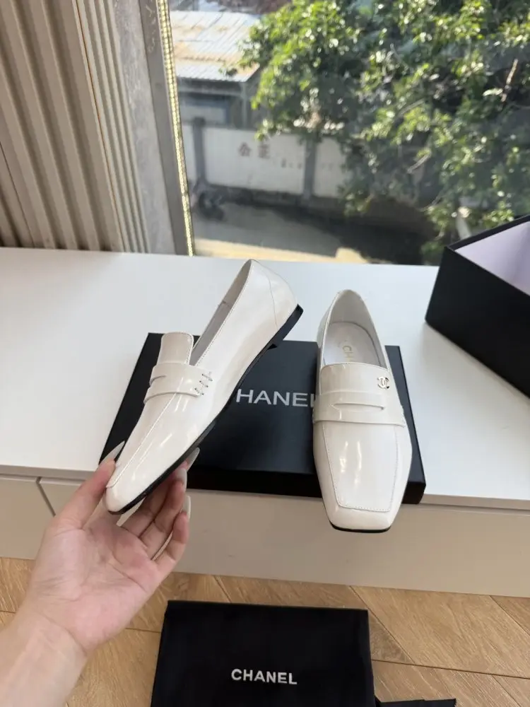 Chanel Туфлі жіночі — Фото 2
