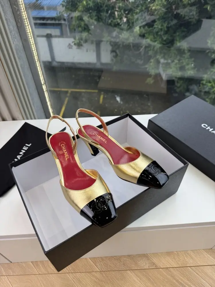 Chanel Туфлі жіночі — Фото 2