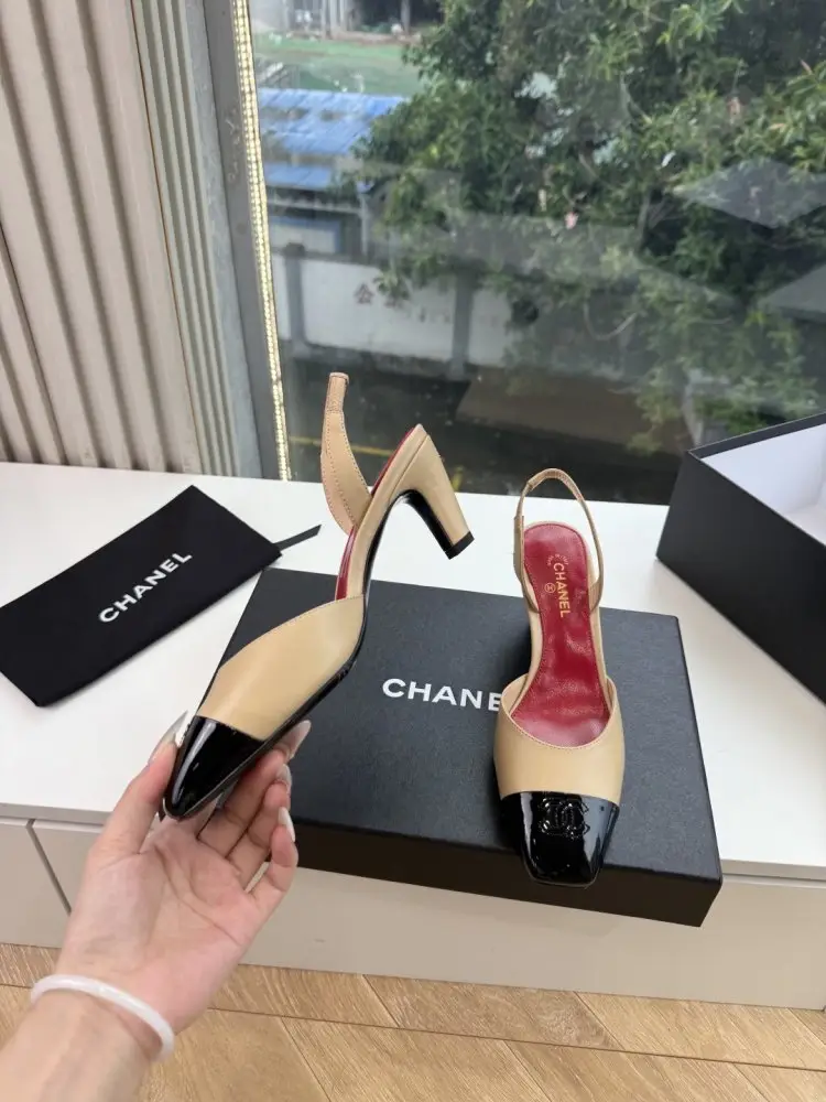 Chanel Shoes women's — Photo 2
