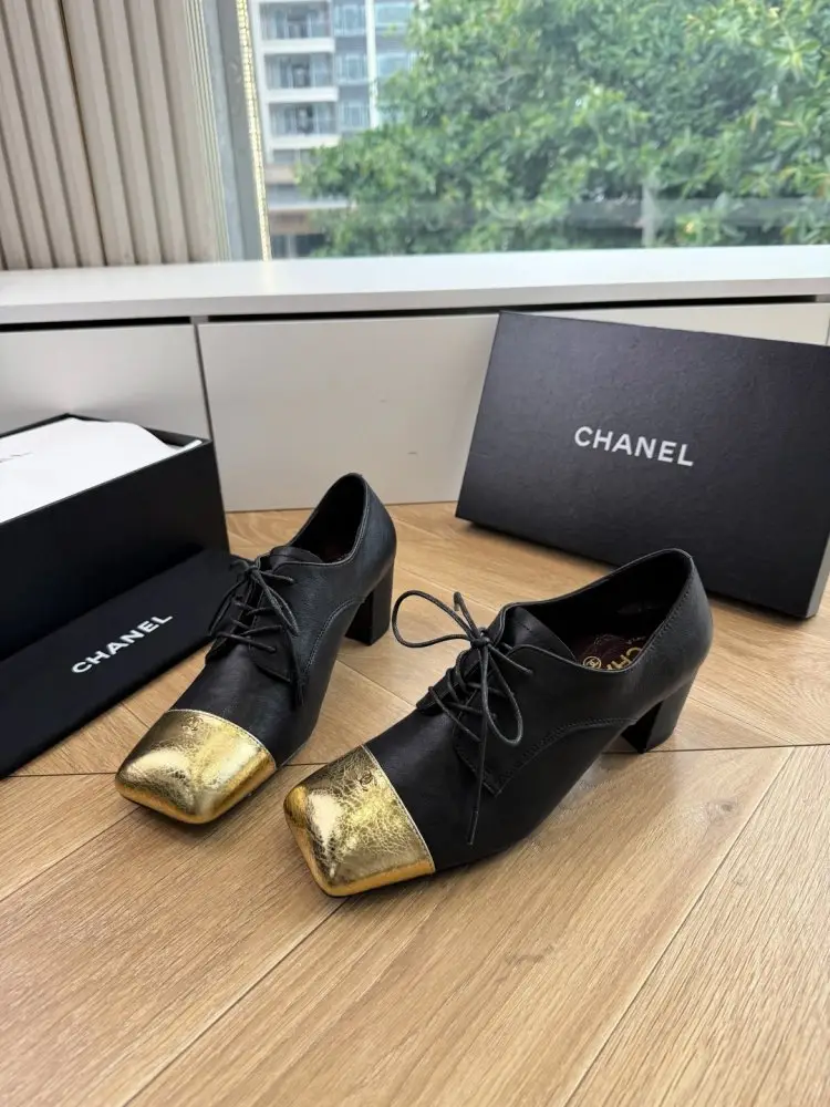 Chanel Туфлі жіночі — Фото 2