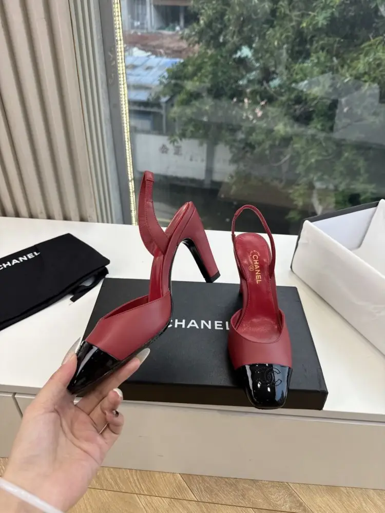 Chanel Shoes women's — Photo 2