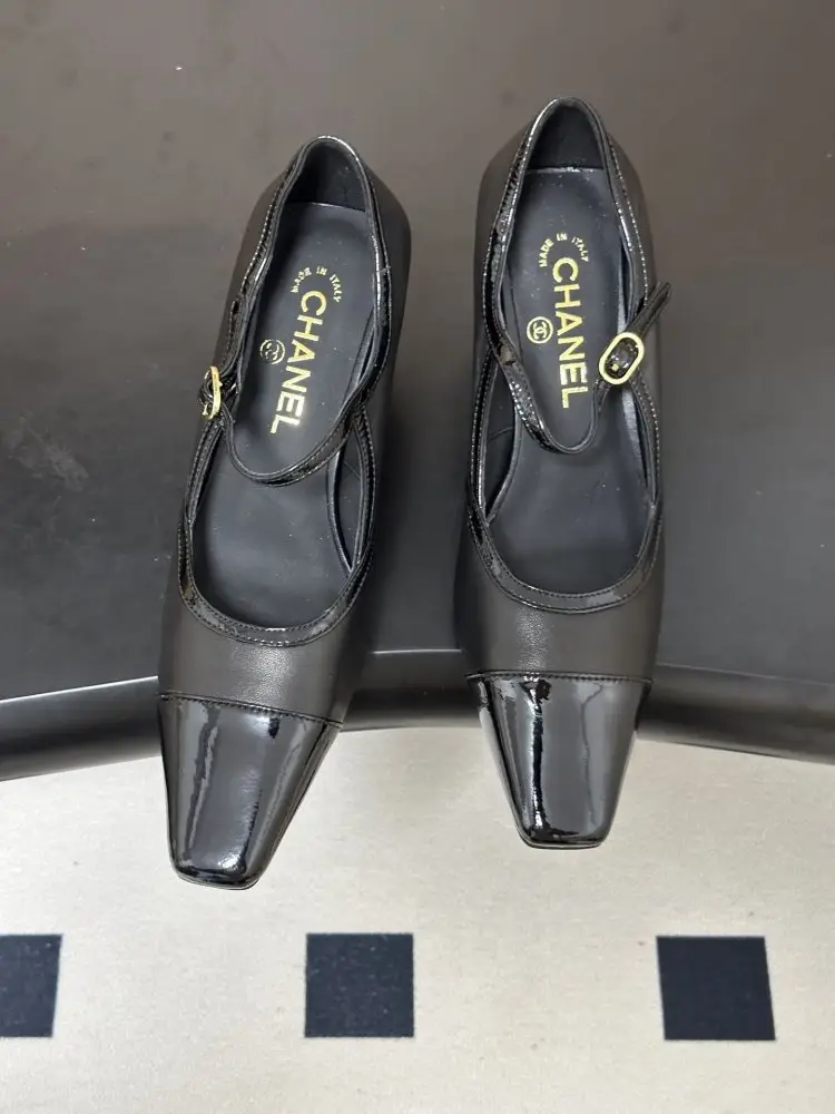 Chanel Туфлі жіночі — Фото 2