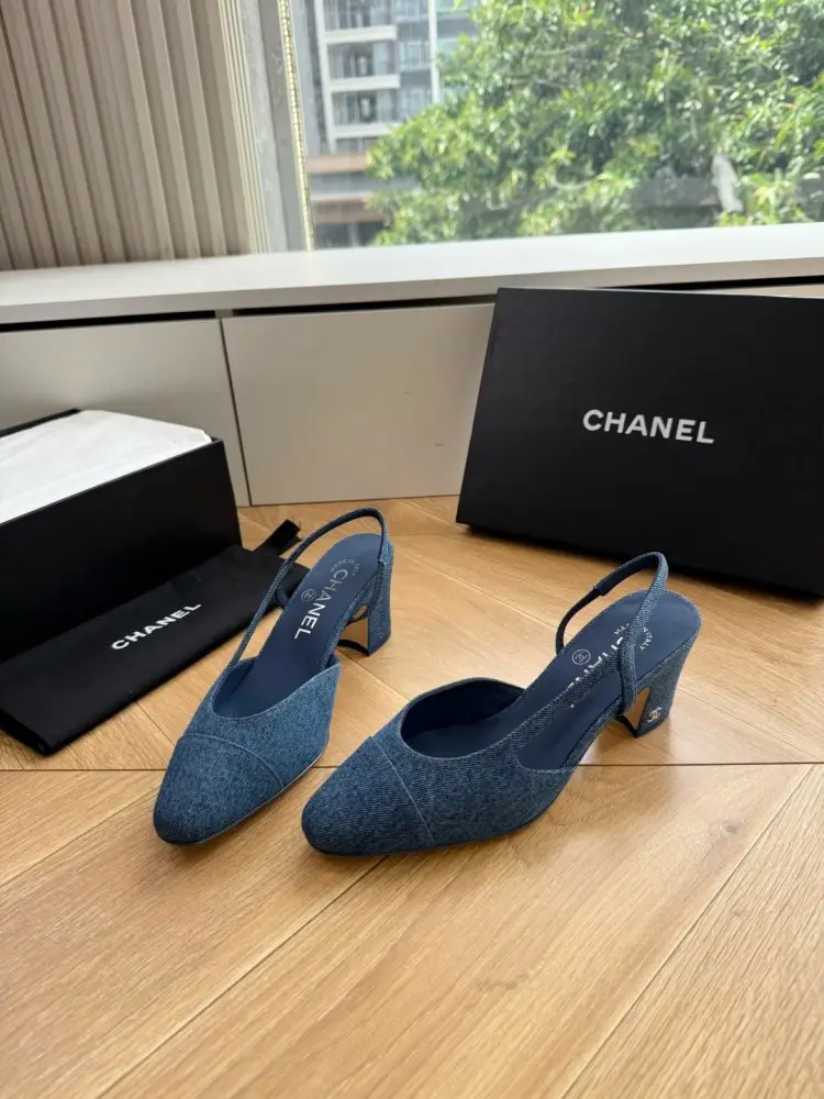 Chanel Туфлі жіночі — Фото 2