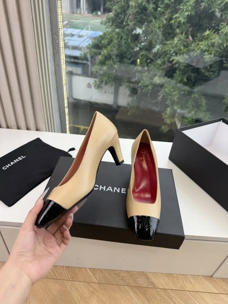 Chanel Туфли женские — Фото 2