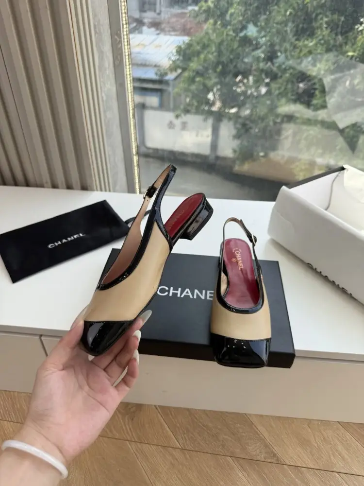 Chanel Shoes women's — Photo 2