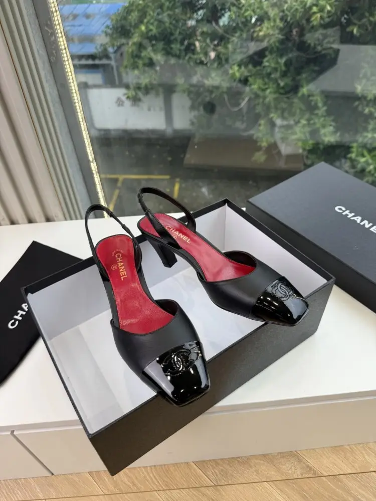 Chanel Туфлі жіночі — Фото 2