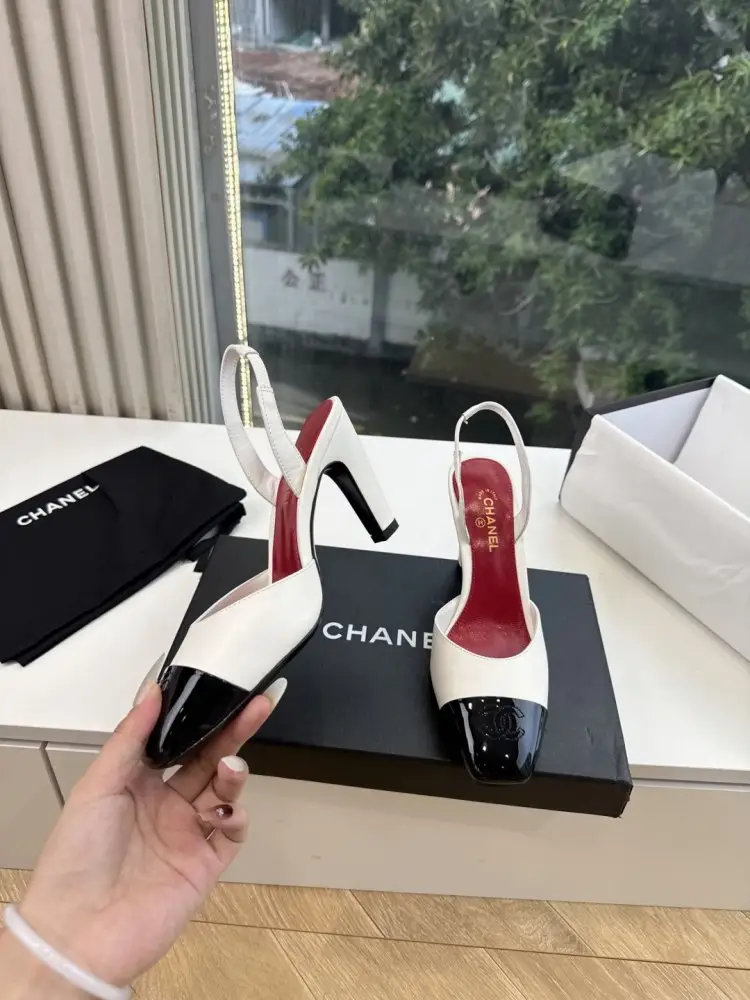 Chanel Туфлі жіночі — Фото 2