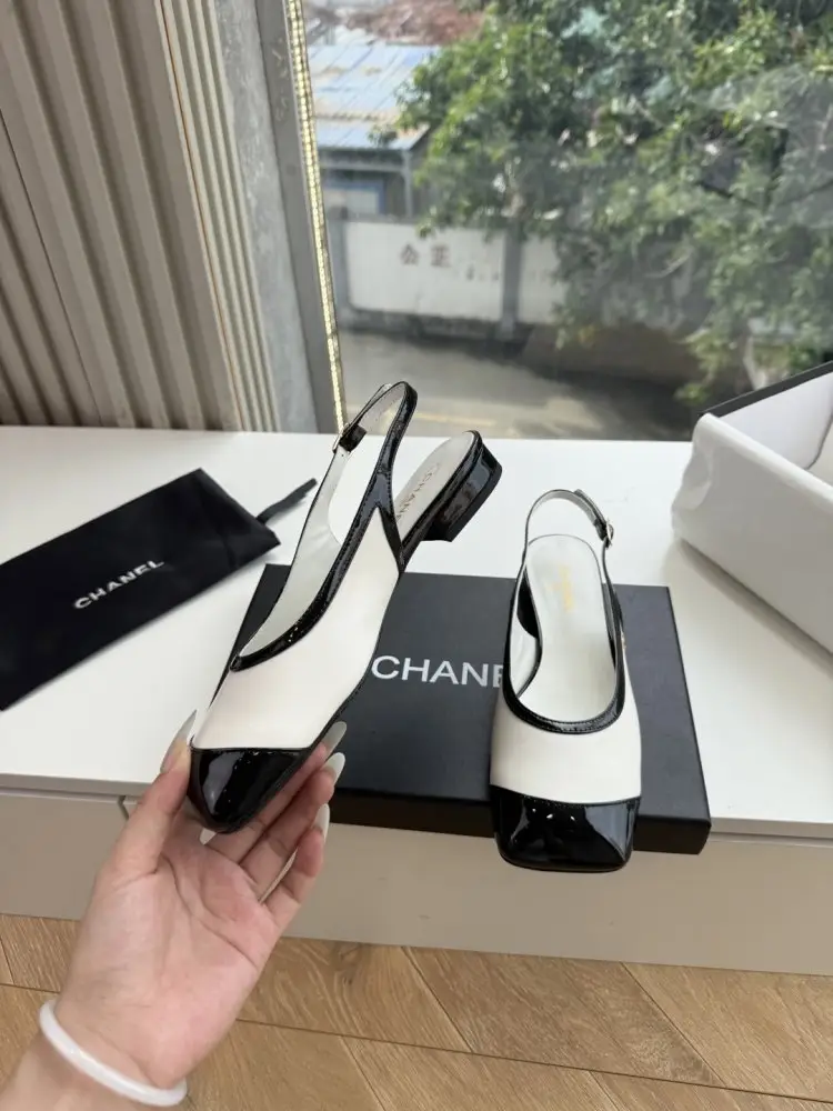 Chanel Туфлі жіночі — Фото 2