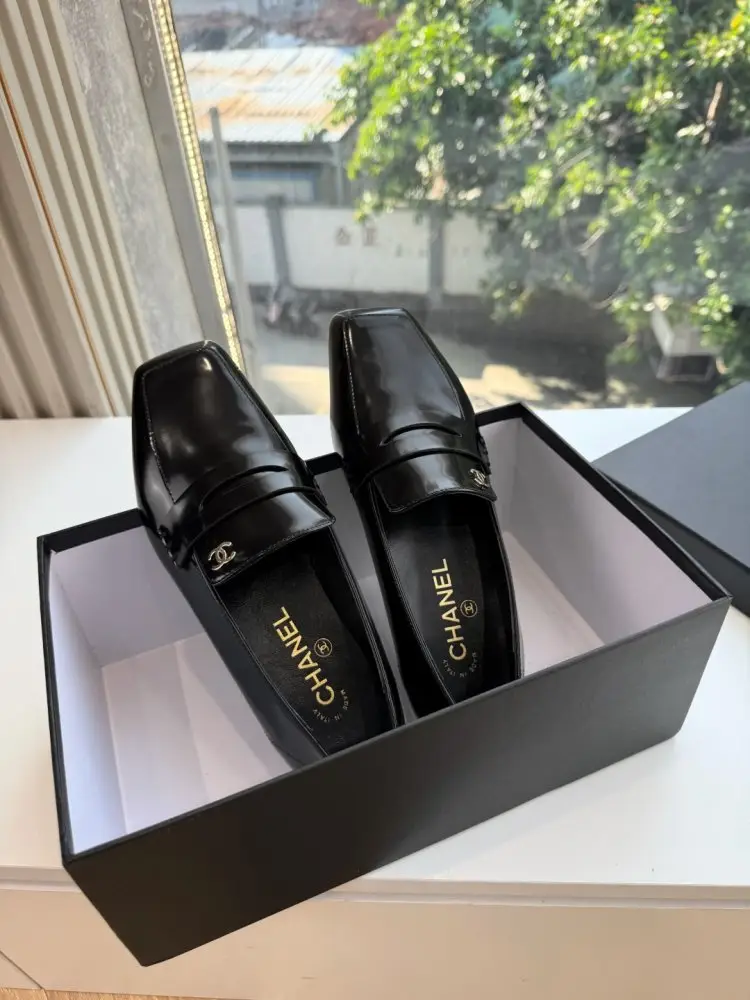 Chanel Туфлі жіночі — Фото 3