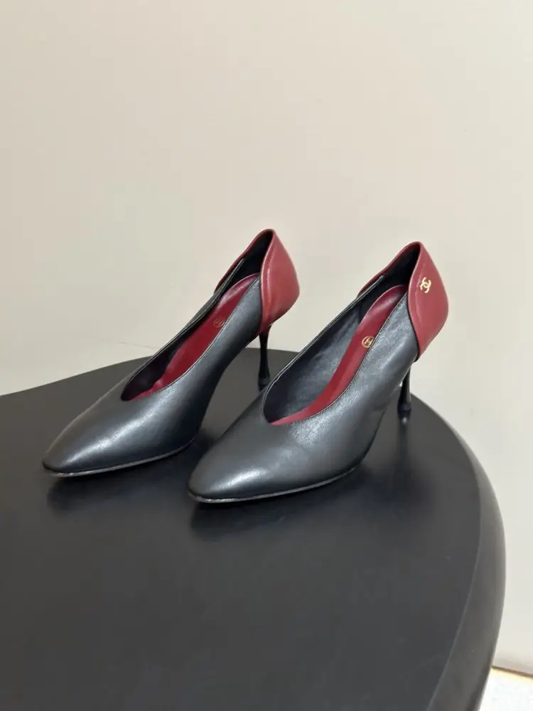 Chanel Туфлі жіночі — Фото 3