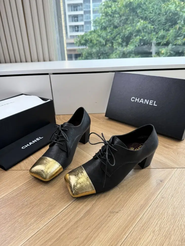 Chanel Туфлі жіночі — Фото 3