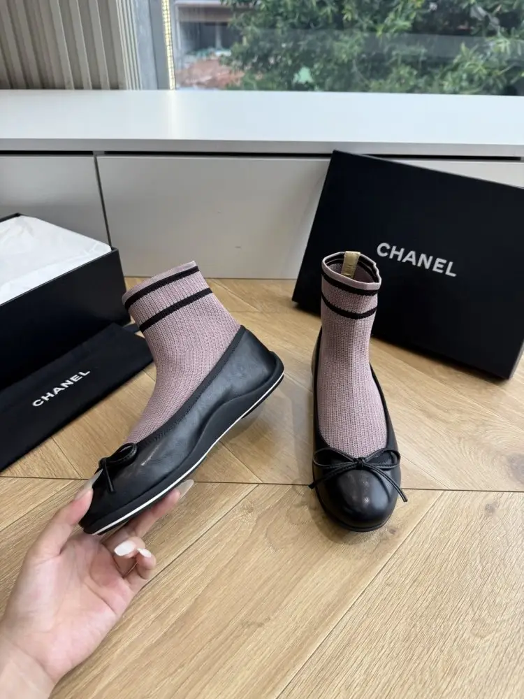 Chanel Shoes women's — Photo 3