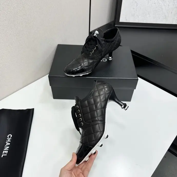 Chanel Туфлі жіночі — Фото 3